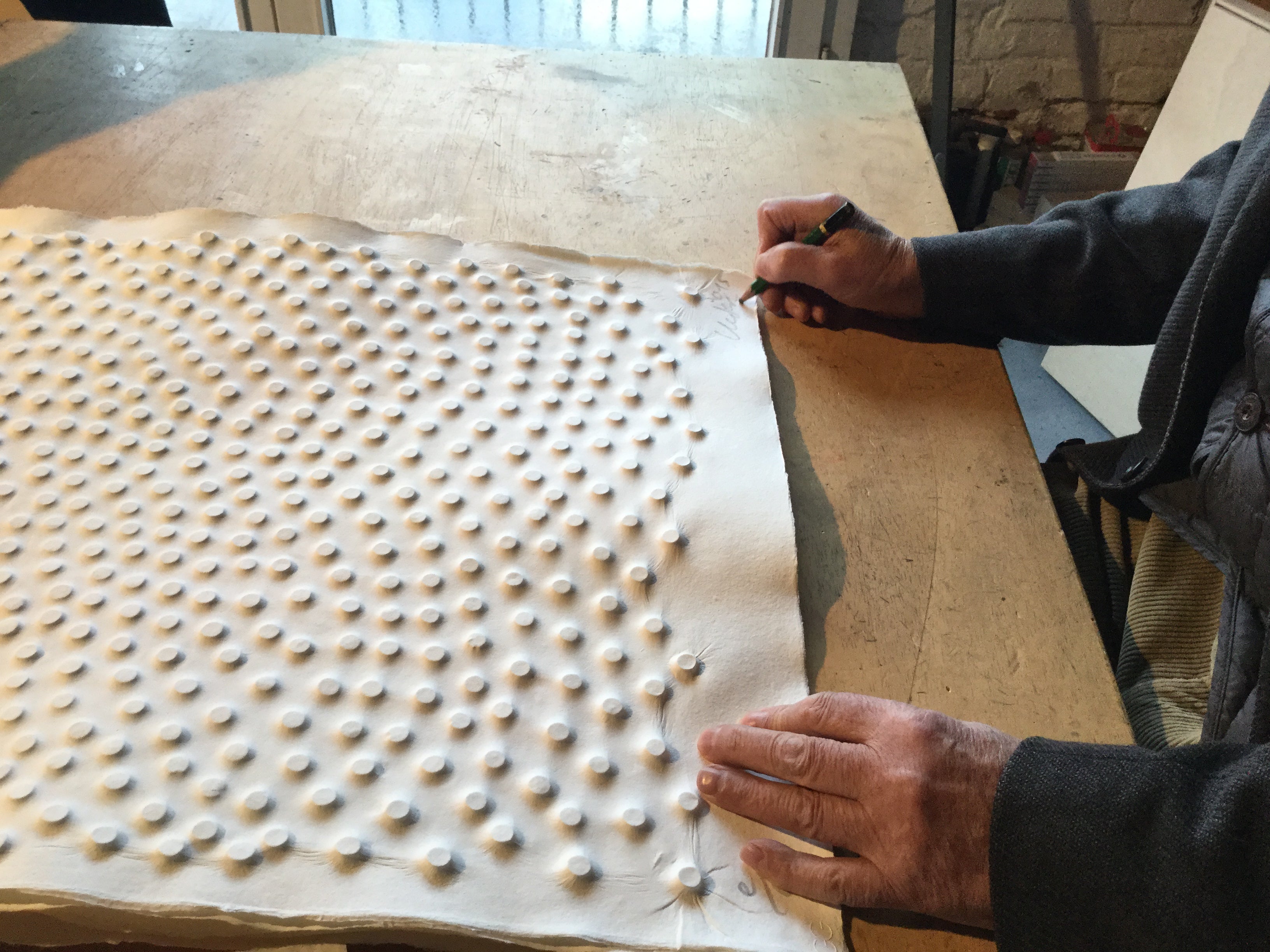 Günther Uecker - Friedensgebote, Blatt 5 der 9-teiligen Mappe