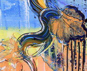 Detail des Gemäldes ‘Journey’ von Brixy – blaue und goldene Farbschichten mit fließenden Strukturen und organischen Formen.