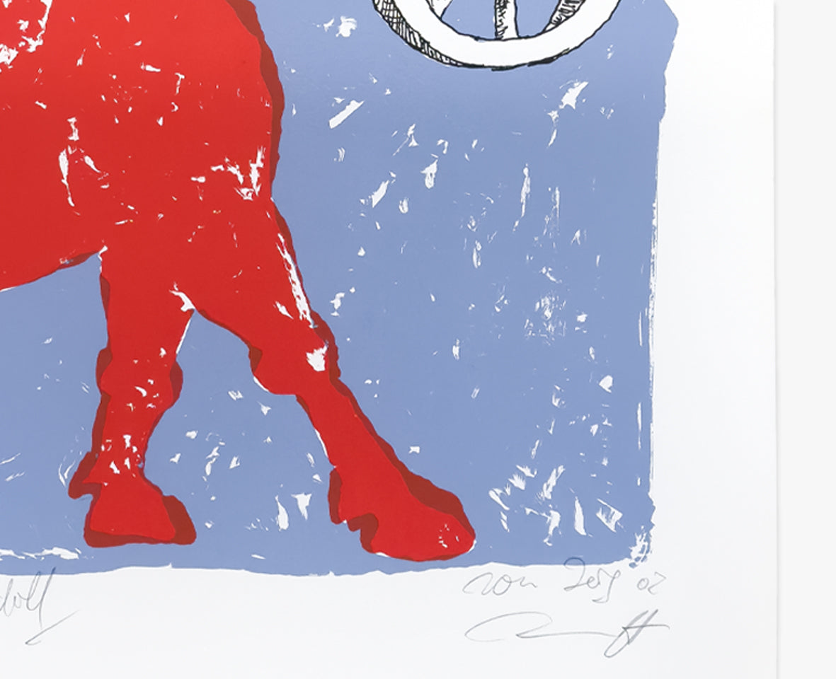 Detailaufnahme des Kunstwerks 'Rotes Pferd' von Jörg Immendorff – rotes Pferd vor blauem Hintergrund mit Signatur des Künstlers.