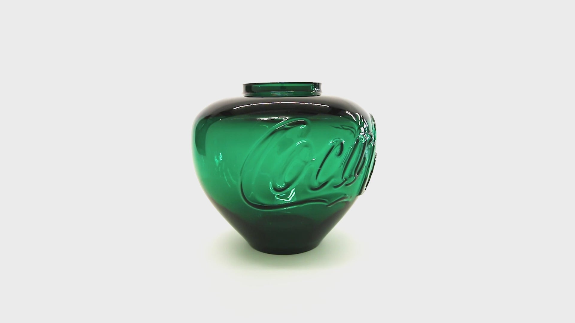 Ai Weiwei - Vase